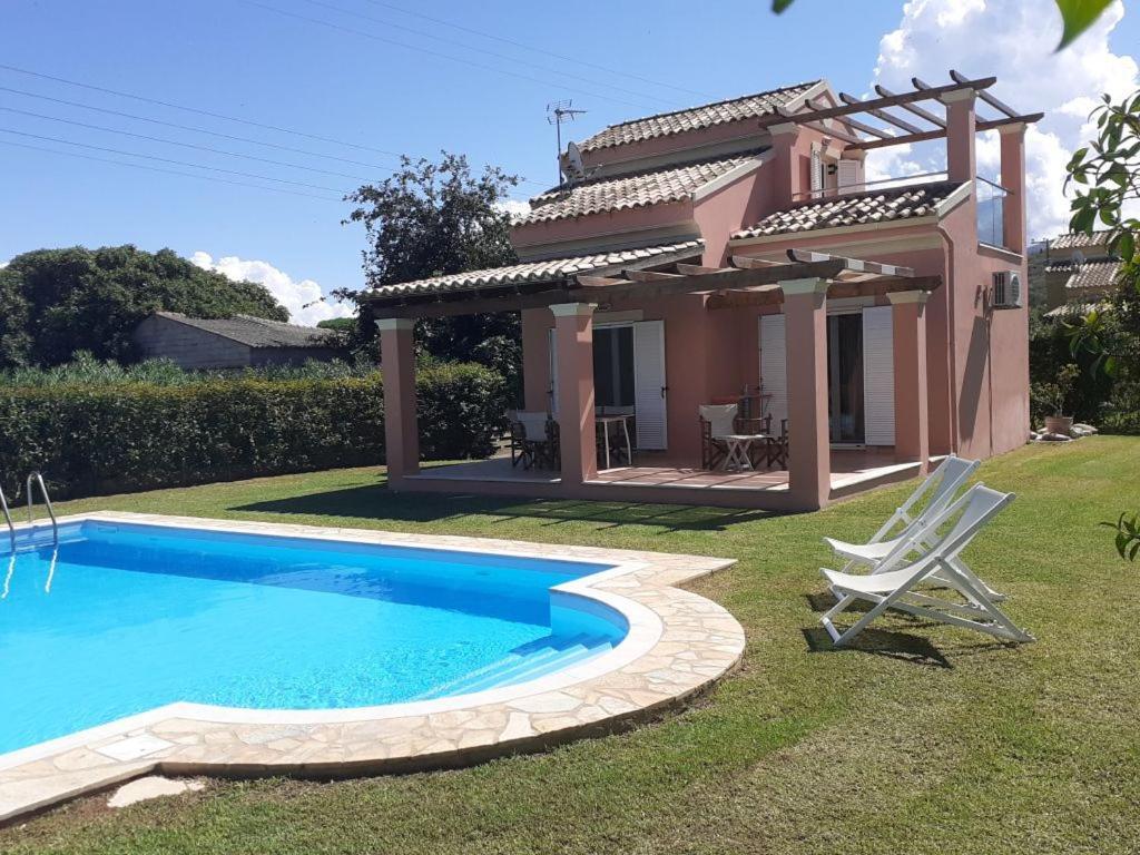 Almiros Beach Villa Filia מראה חיצוני תמונה