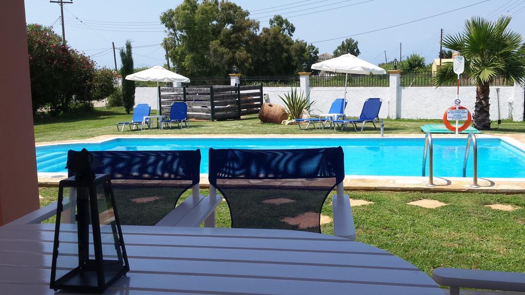 Almiros Beach Villa Filia מראה חיצוני תמונה